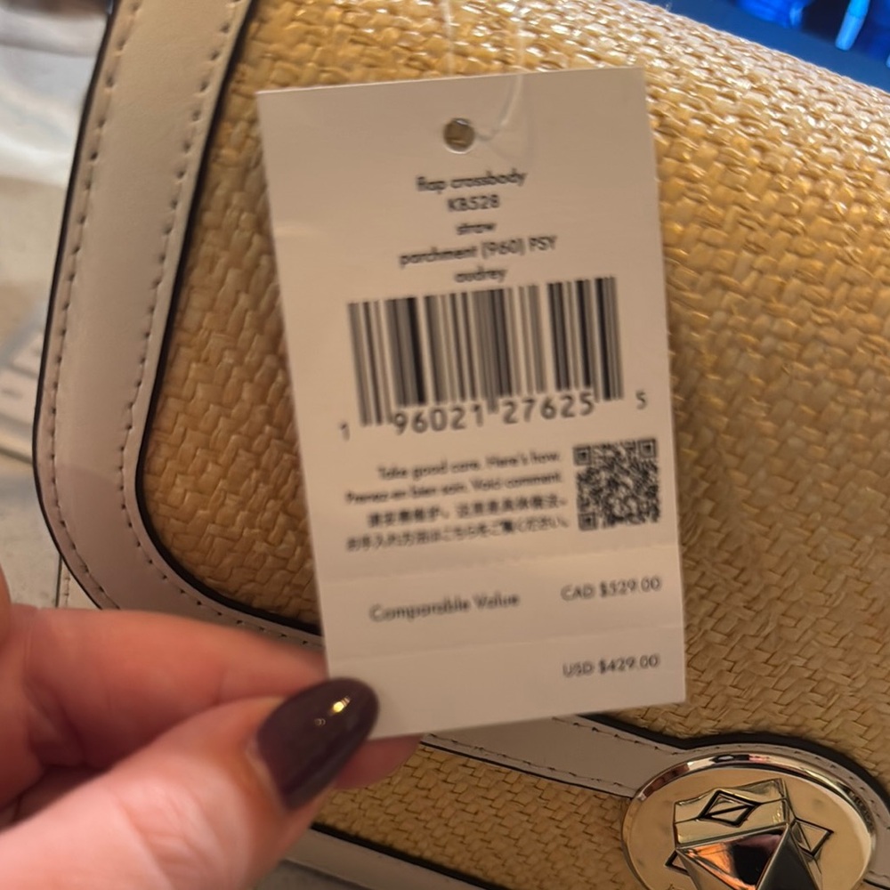 Kate Spade Gold and White Crossbody Bag with Flap Closure - Picture 5 of 9